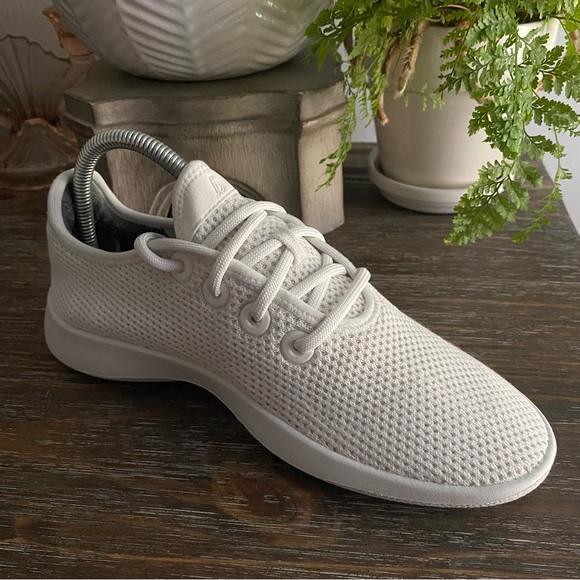 allbirds Classics Tree Runners Sneakers Shoes Womens 8 Kaikoura White - Picture 12 of 15